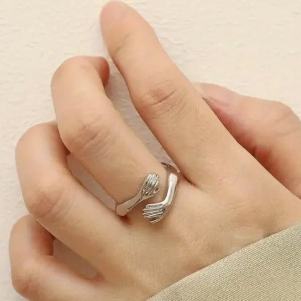 925 Silver Hug Ring